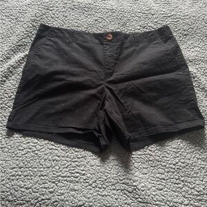 Dockers Classic Black Women's Shorts size 16